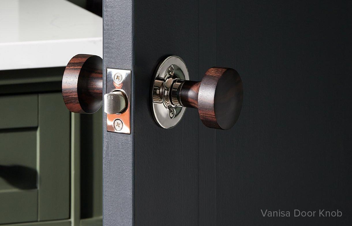 Vanisa Interior Privacy Door Set - Walnut Knob