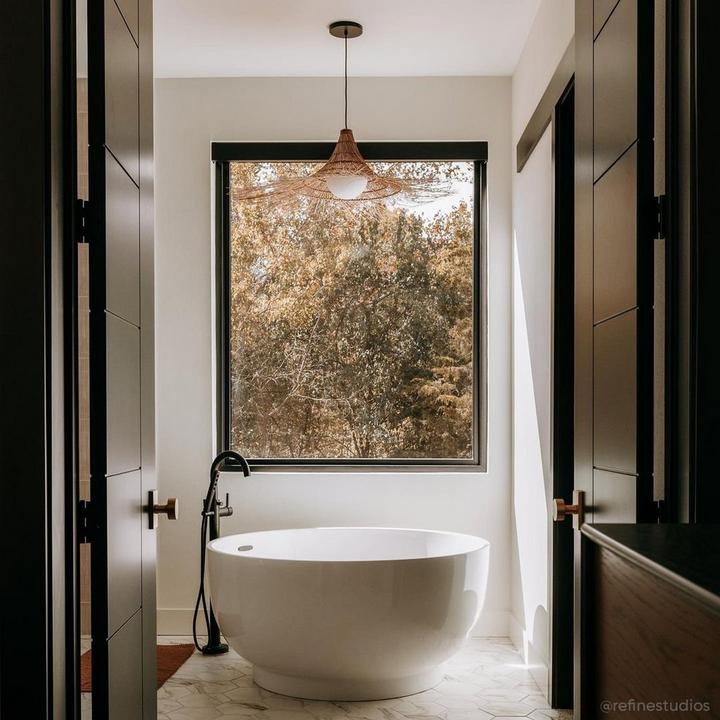 Here's Why Your Bathroom Needs a Soaking Tub