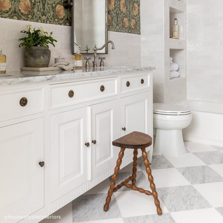 Traditional design style bathroom with 72" Hawkins Mahogany Vanity in White, Victorian Widespread Faucet in Brushed Nickel