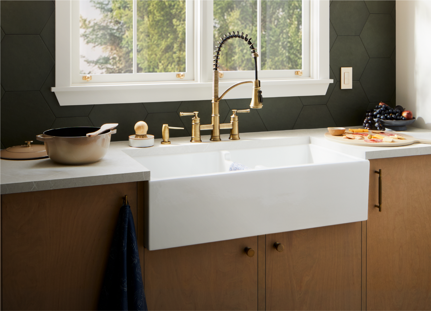Luxe Heritage kitchen - Beasley Kitchen Faucet, Colmar Cabinet Hardware in Aged Brass, Risinger Farmhouse Sink